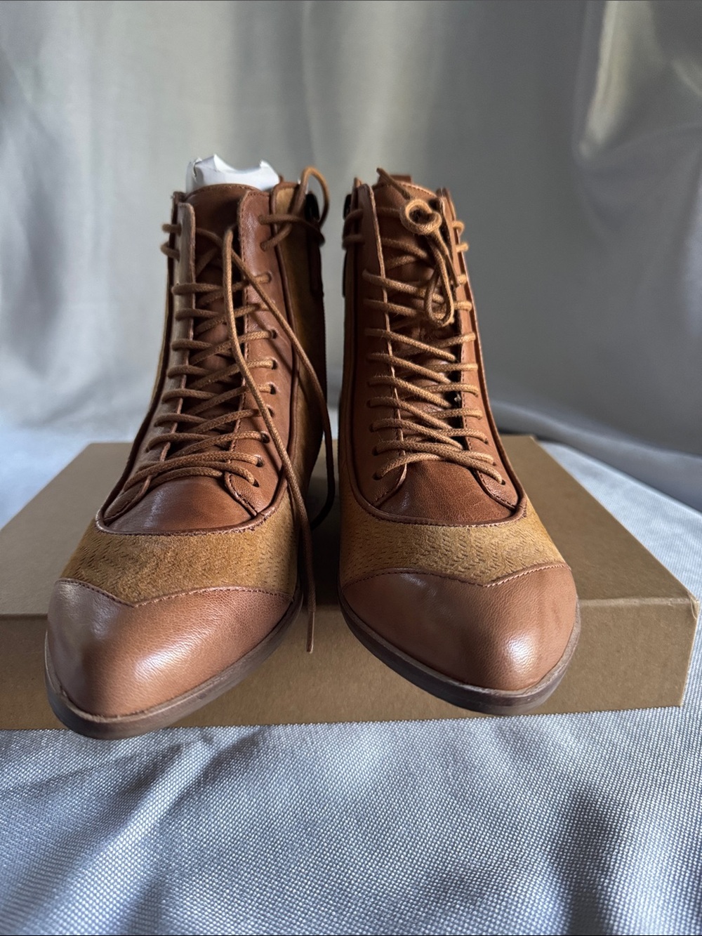 Kelsi Dagger Sedon Two-Tone Tan Lace-Up High-Top Boots - Picture 4 of 4